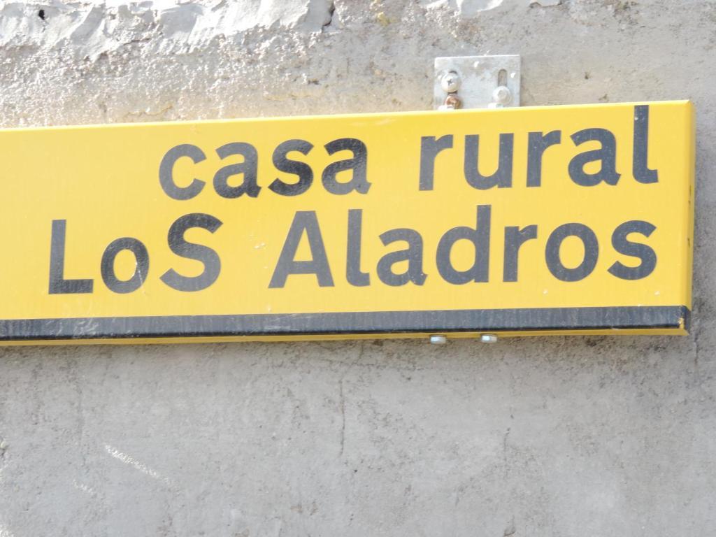 Los Aladros ラ・プエブラ・デ・バルベルデ エクステリア 写真